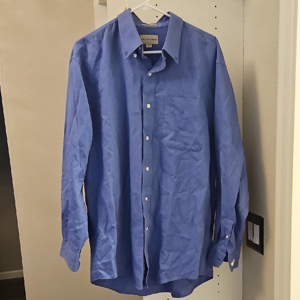 Cutter & Buck Men's Blue Button-Up Shirt
